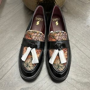 Franco Sarto Balinna Platform patent and tapestry lug sole Loafer
